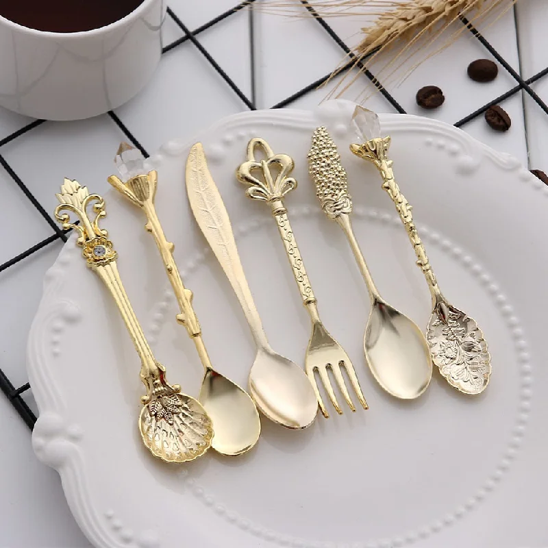 6pcs Vintage Spoons Mini Royal Style Metal Fork Kitchen Teaspoon